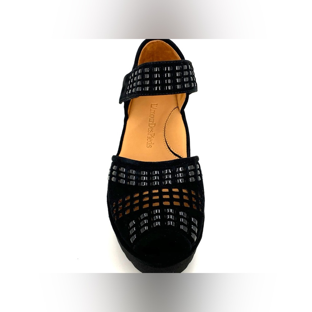 L'Amour Des Pieds Amalsinda Sandals - Picture 2 of 15